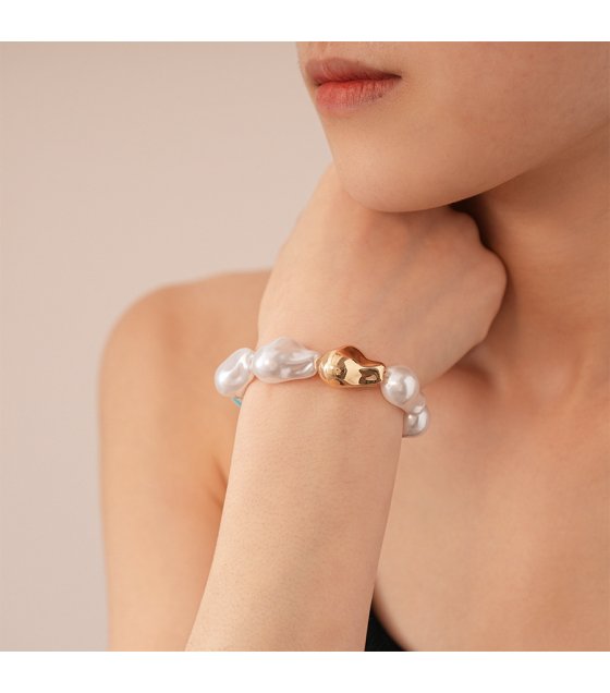 B1019 - Simple Pearl Chain Bracelet