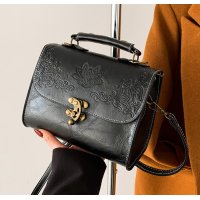 CL1218 - Vintage Carved Women's Retro Bag