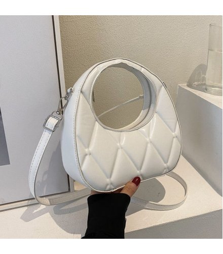 CL1388 - Korean Fashion White Messenger Bag CL1388 - Korean Fashion White Messenger Bag