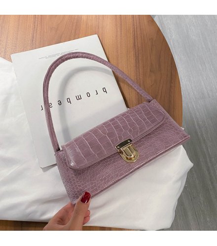CL1394 - Simple Maroon Messenger Bag