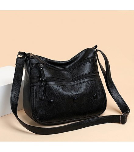 CL1413 - Elegant Luxe Messenger Bag
