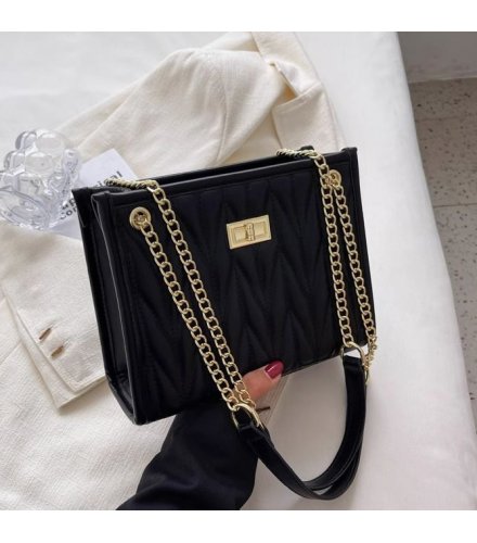 CL1498 - Elegant Crossbody Messenger Bag