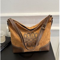 CL1530 - Retro Carved Vintage Tote Bag