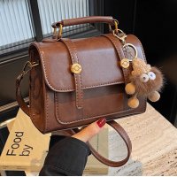 CL1629 - Retro Textured Messenger Bag