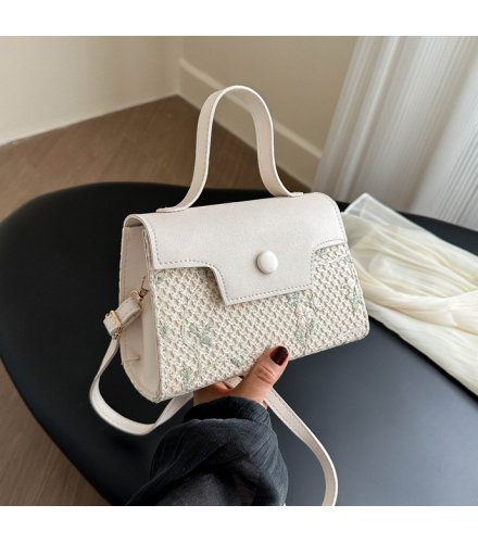 CL1666 - Korean Elegant Messenger Bag CL1666 - Korean Elegant Messenger Bag