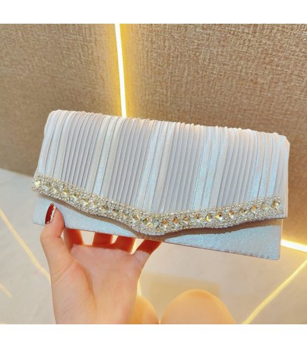 CL1753 - Luxury Evening Shiny features Bag