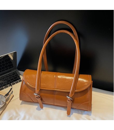 CL1788 - Retro Oil Wax Leather Handbag