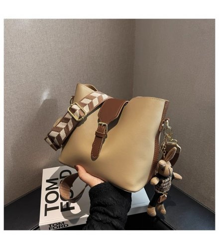 CL1790 - Luxury Fashion Wide Strap Crossbody Bag
