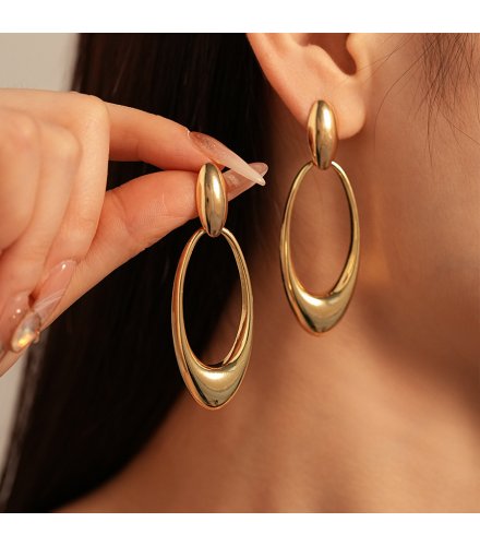 E1646 - Retro Metallic Hollow Oval Earrings