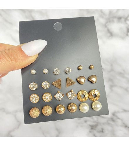 E1647 - Retro Geometric Fashion Earring Set