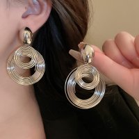E1692 - Korean Hollow Carved Earrings