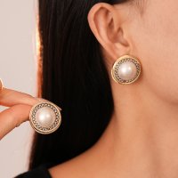 E1701 - Korean Pearl Stud Earrings