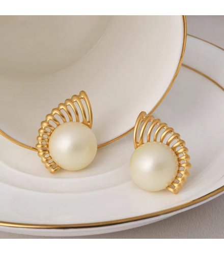 XE146 - Pearl Angel Wings Earrings