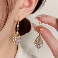 XE171 - Golden Droplet Earrings