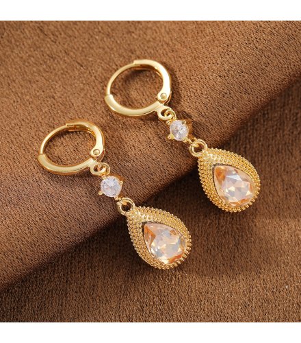 XE172 - Gemstone Drop Earrings XE172 - Gemstone Drop Earrings