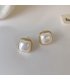 XE183 - Elegant Square Pearl Earrings XE183 - Elegant Square Pearl Earrings
