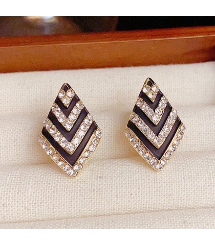 XE191 - Zircon Zebra Earrings