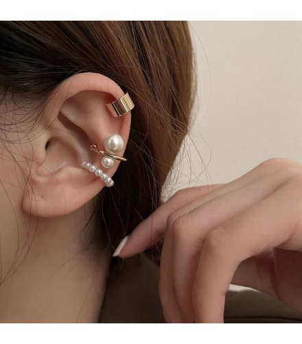 XE207 - Elegant Pearl Cuff Earrings