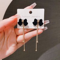 XE220 - Black Bow Drop Earrings