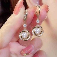 XE263 - Elegant Pearl Drop Earrings