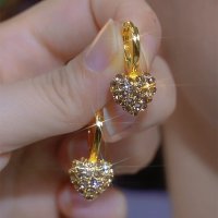 XE283 - Golden Heart Stud Earrings