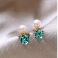 XE320 - Ocean Blue Crystal Sugar Cube Pearl Earrings 