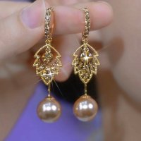 XE321 - Diamond Leaf Rhinestone Earrings