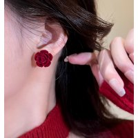 XE355 - Retro Rose Stud Earrings for Women