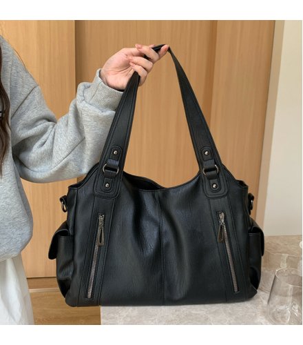 H1970 - Retro Black Textured Tote Handbag