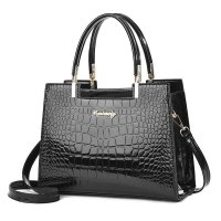 H2115 - Crocodile Pattern shoulder Bag