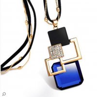 N2672 - Blue Gemstone Pendant Necklace
