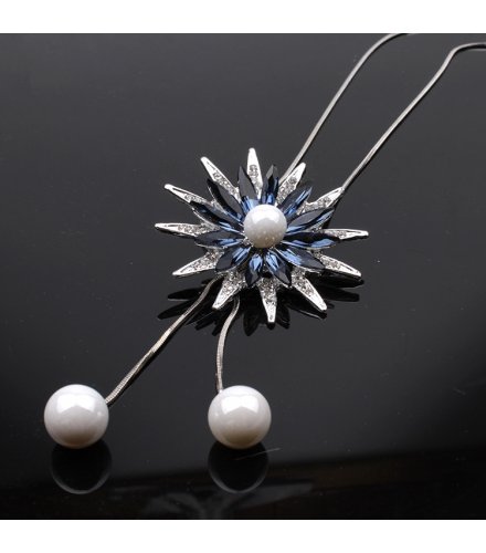 N2681 - Pearl Flower Pendant Necklace