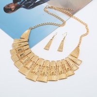 N2692 - Retro Hollow Carved Necklace Set