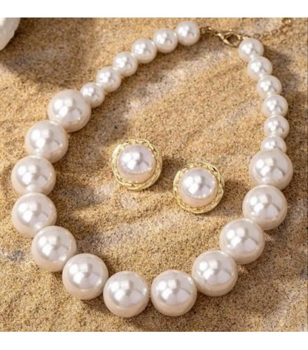 N2709 - French Style Three-piece Pearl Necklace Set