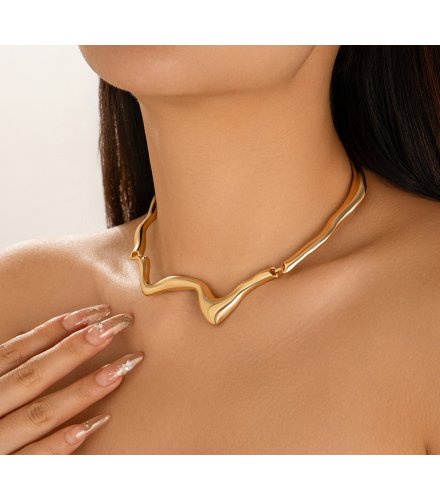 N2737 - Geometric choker twist design Necklace