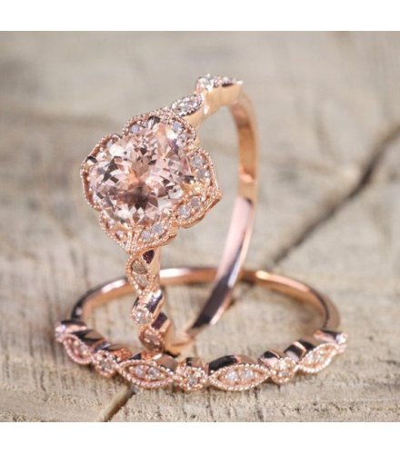 R693 - Elegant Rose Gemstone Fashion Ring