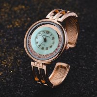 W3957 - Stylish Korean Bracelet Fashion Watch W3957 - Stylish Korean Bracelet Fashion Watch