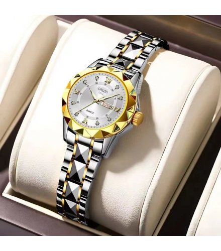 W4052 - Women's Quartz Fashion Watch